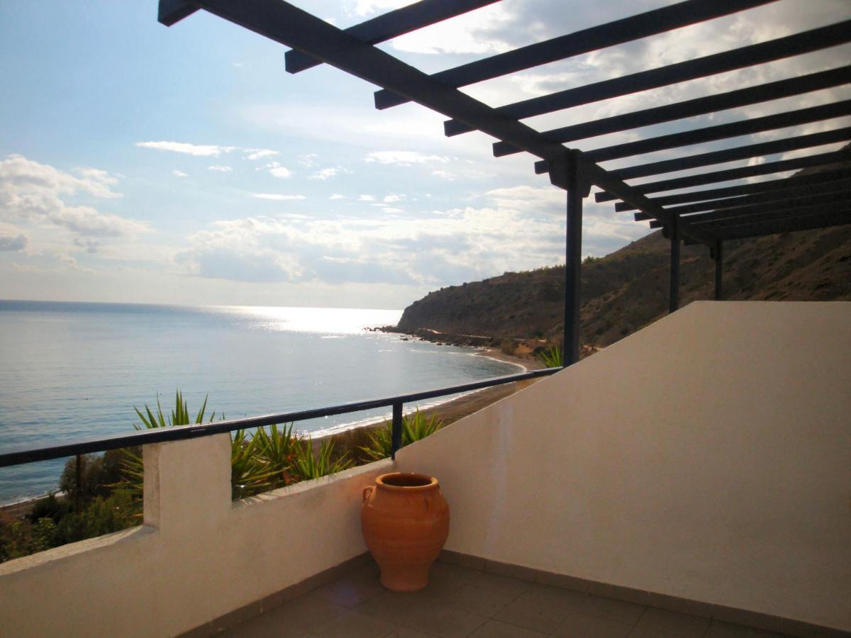 Big Blue Apartments Μύρτος Εξωτερικό φωτογραφία